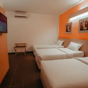 Fomecs Boutique Hotel